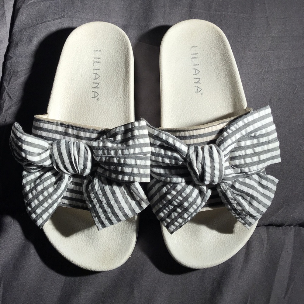 Slides from Forever 21